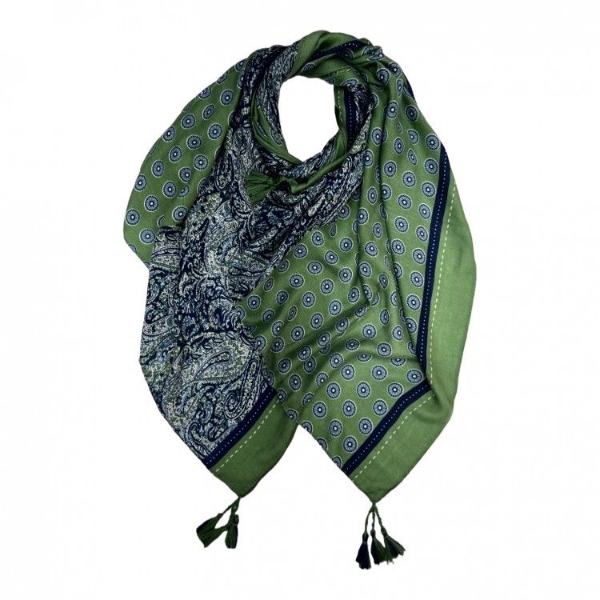 vintage-paisley-print-scarf-with-tassels-green
