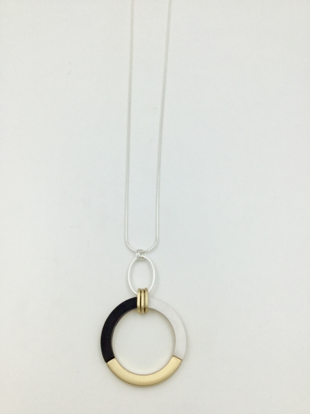 3tone-ring-pendant-long-necklace