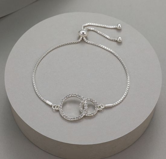 interlinked-diamante-rings-pullcord-bracelet